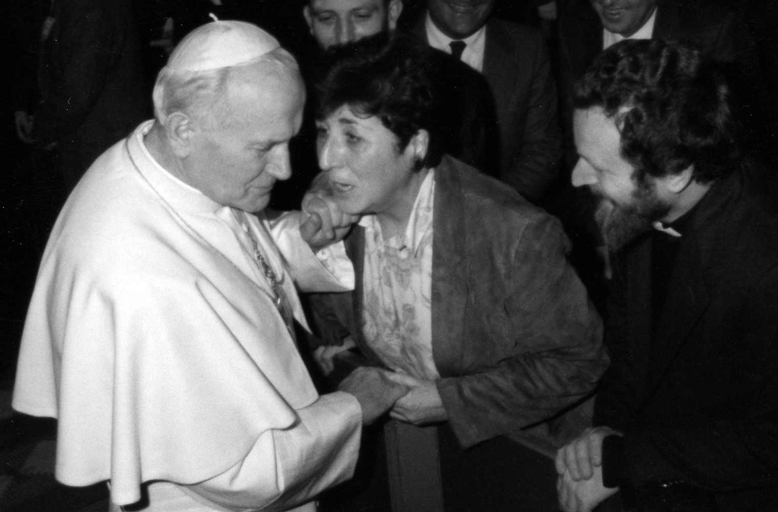 Camino Neocatecumenal Carmen Hernández - Audiencia con el Papa Juan Pablo II